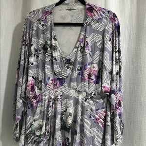 Hula Tease Women's Tribal Floral V-Neck Blouse - Gray and Purple and Pink